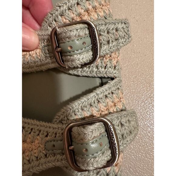 Vince Camuto Women's Sage Green Crochet Double Strap Slide Sandals Buckle Size 9 - Picture 5 of 9